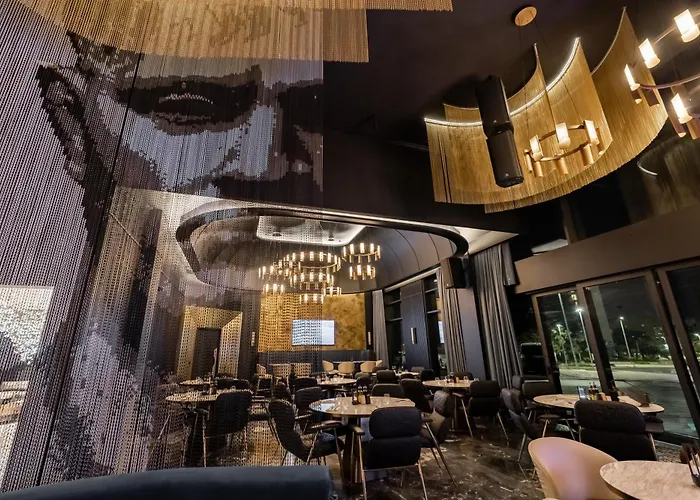 Hotel Cube