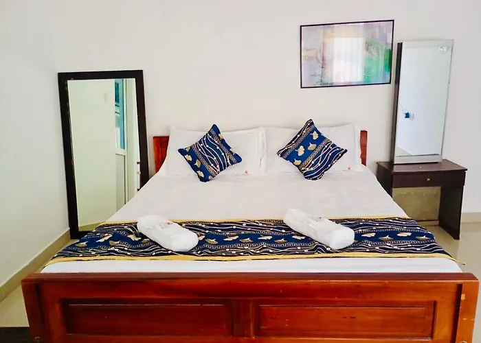 Sampath Grand Hotel