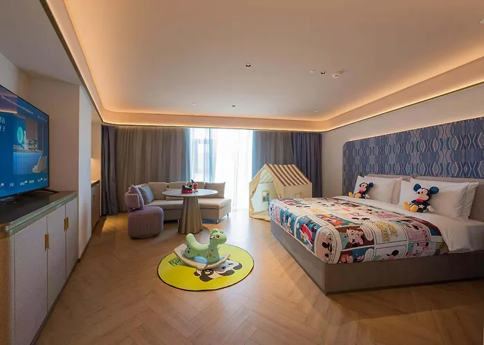 Manxin Hotel Xichang Qionghai 17 Degree Torch Square