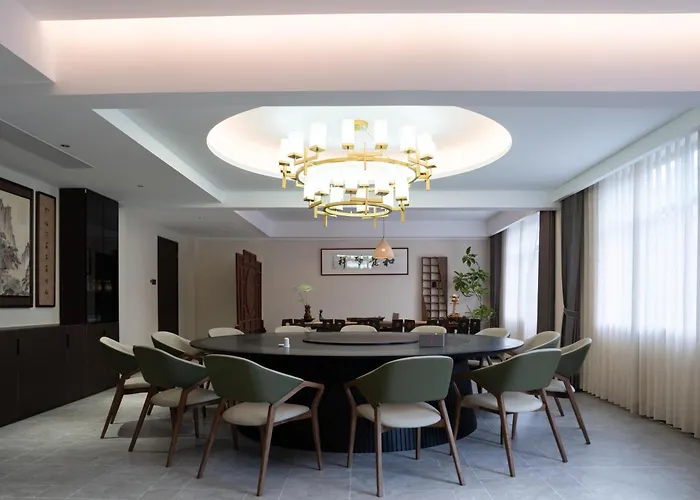 Wuzhen Fortunecourt Hotel