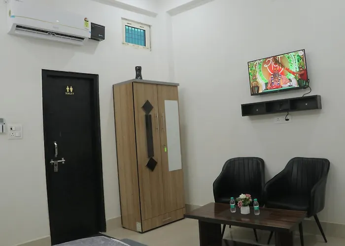 Hotel Sant Kripa Stays