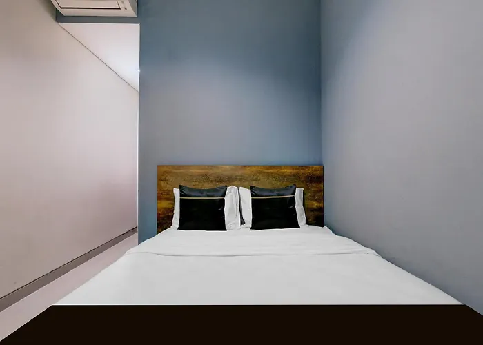 Colletion O Near Living Plaza Cirebon Formerly Moana Residence