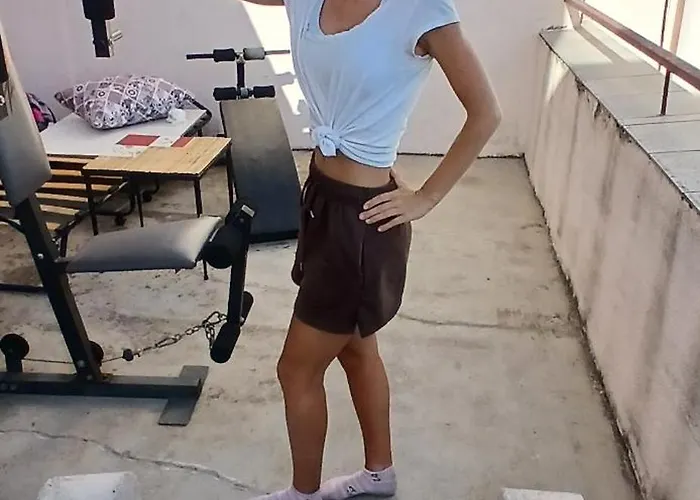 Tamzain24
