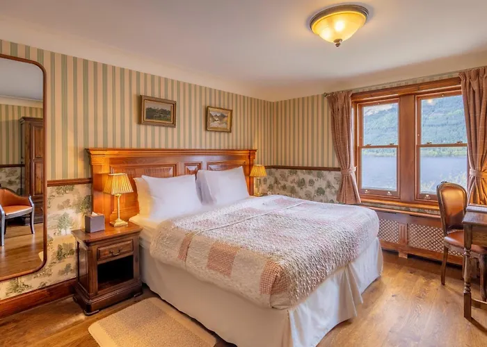 The Whispering Pine Lodge