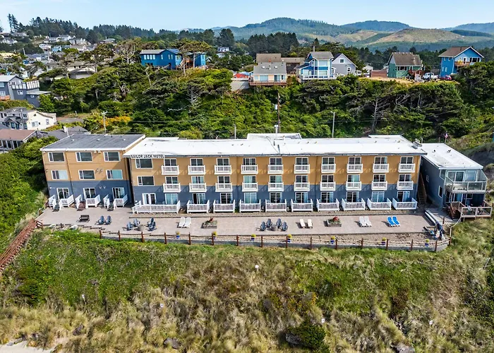 Sailor Jack Oceanfront Motel