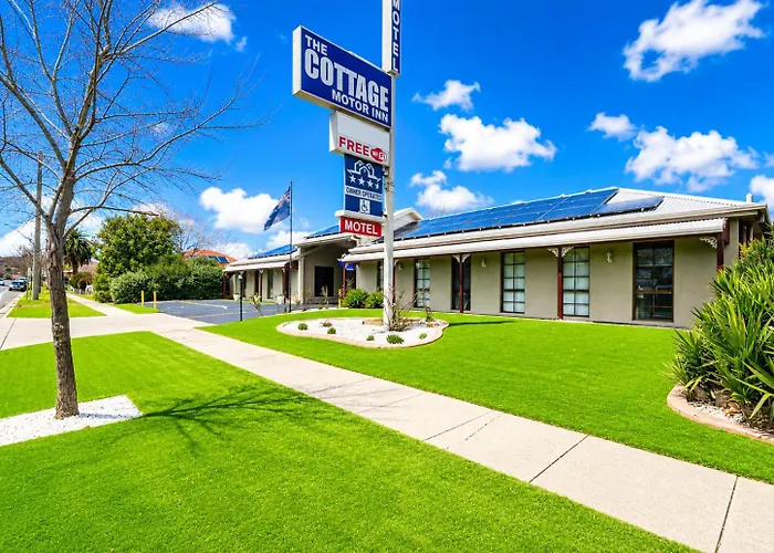 The Cottage Motor Inn Albury Cbd