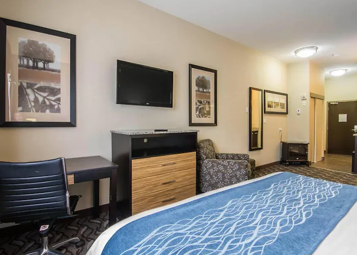 Comfort Inn & Suites Fort Saskatchewan