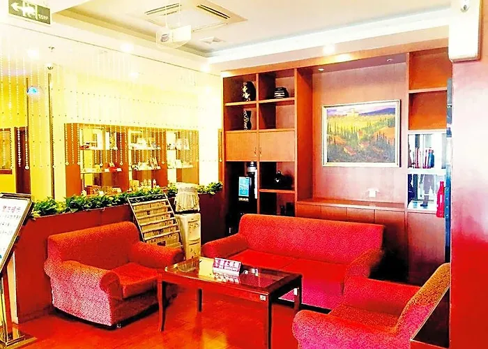 Hanting Hotel Dandong Railway Station