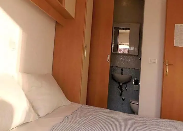 Apartments Jela