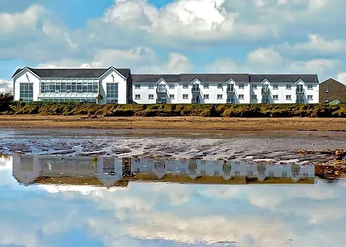 Quality Hotel And Leisure Center Youghal