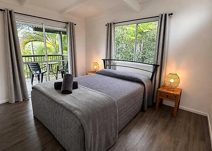 Pippies Beachhouse Backpackers