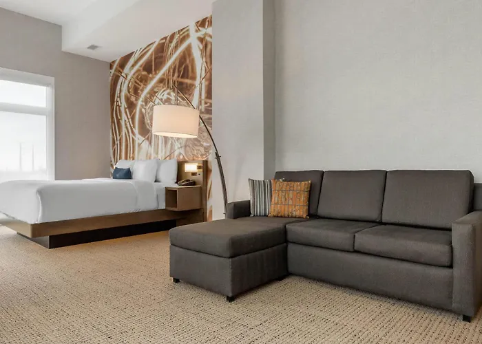 Cambria Hotel West Orange