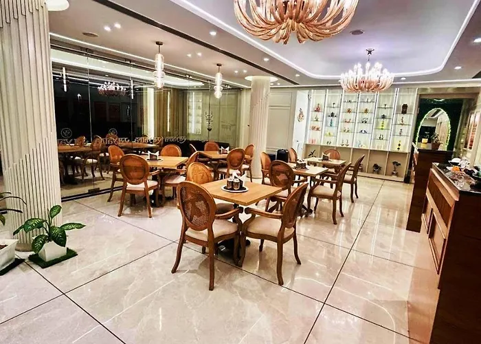 Hotel Park Royal