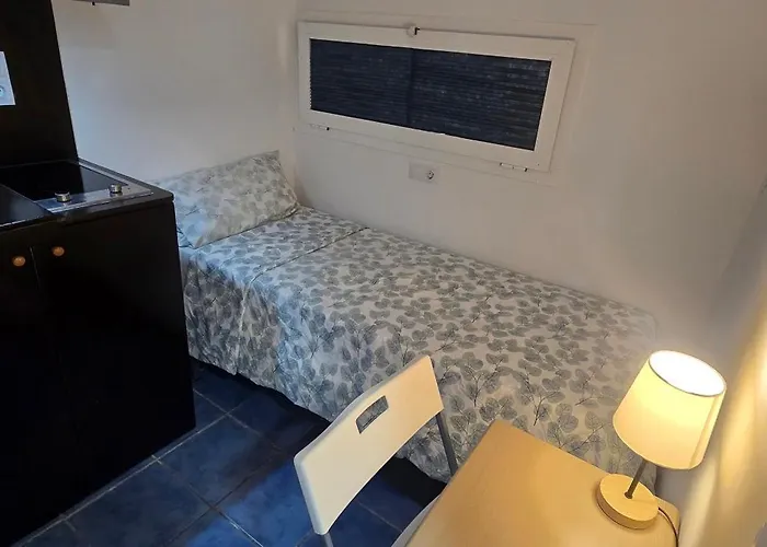 Albergue Cristina Habitaciones Con Bano Privado Y Mini Cocina
