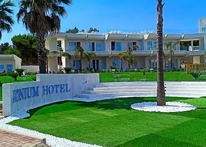 Jonium Hotel - Amazing Sea View And Swimming Pool