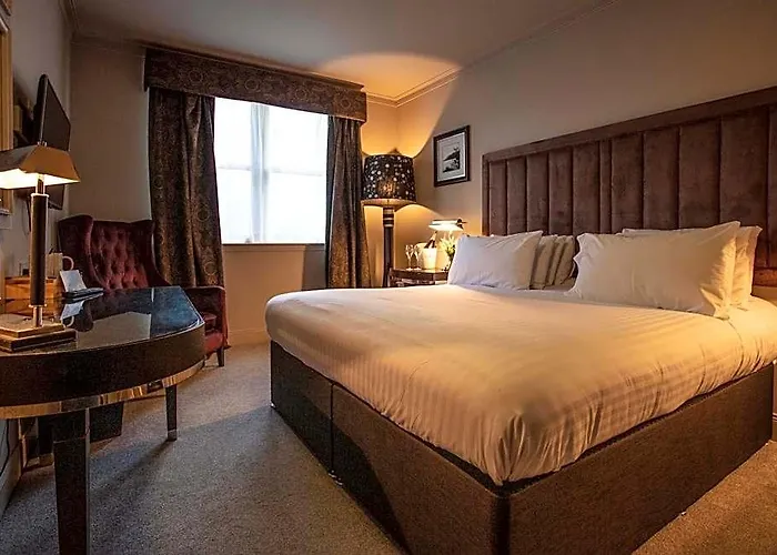 Strathaven Hotel