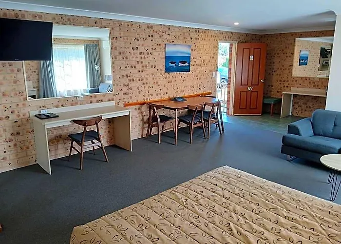 Cardiff Motor Inn
