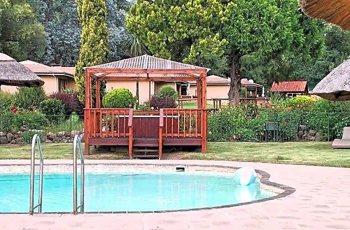 Gooderson Leisure Riverbend Chalets Self Catering