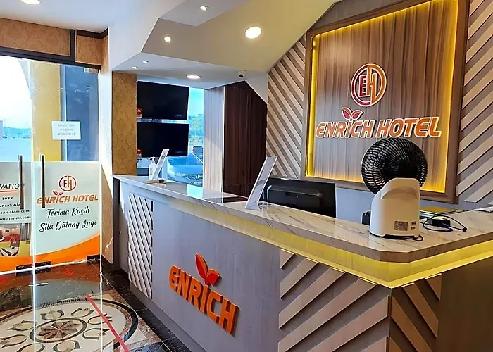 Enrich Hotel Puncak Alam By Ubook