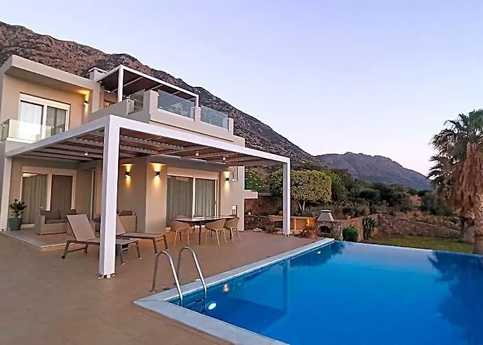 Luxurious Villa Tholos Crete