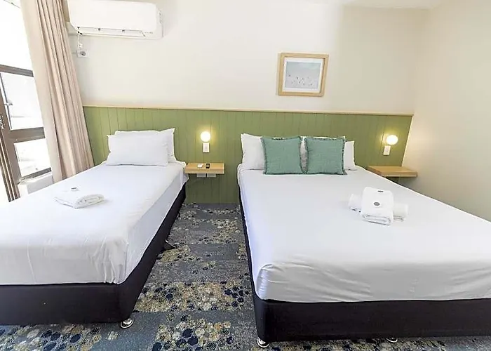 Currimundi Hotel