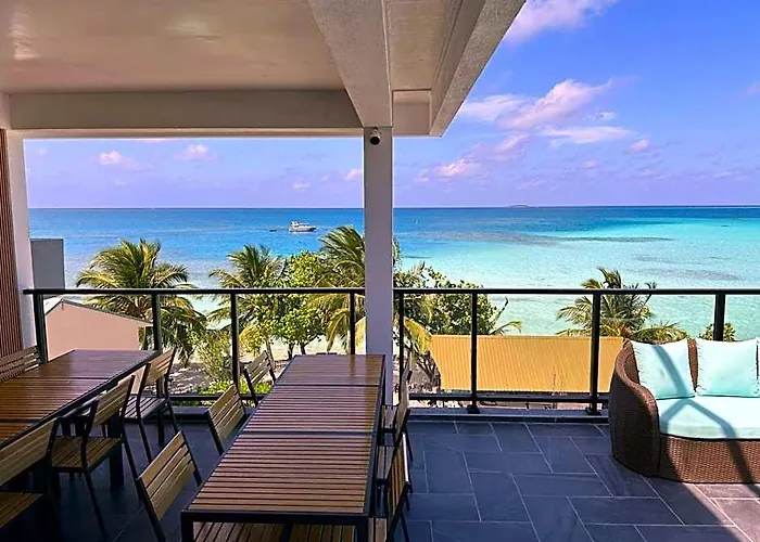 Athiri Residence Dhiffushi