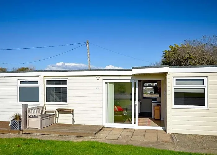 35 Sandown Bay
