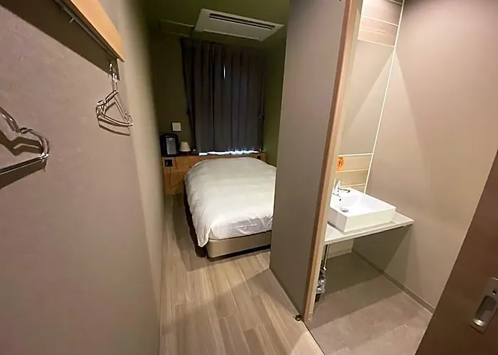 Wise Owl Hostels Sapporo