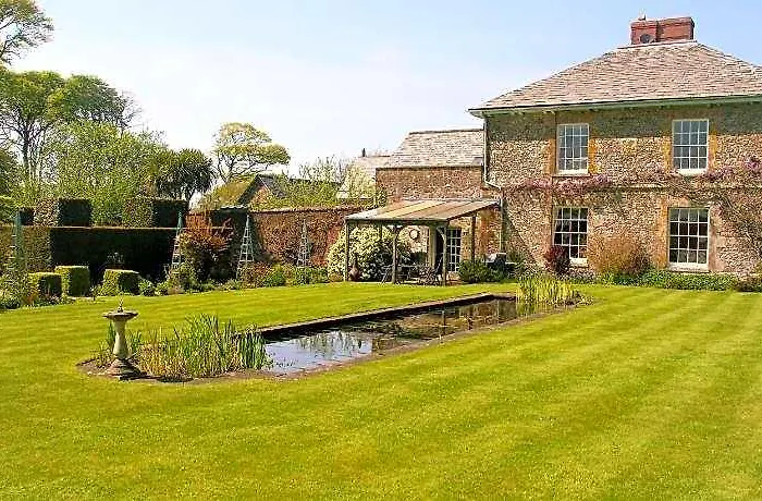 Glebe House Cottages