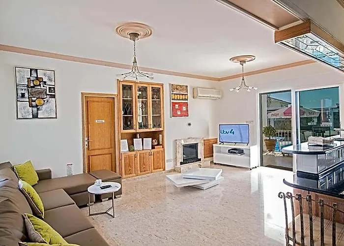 Protaras Holiday Villa An75