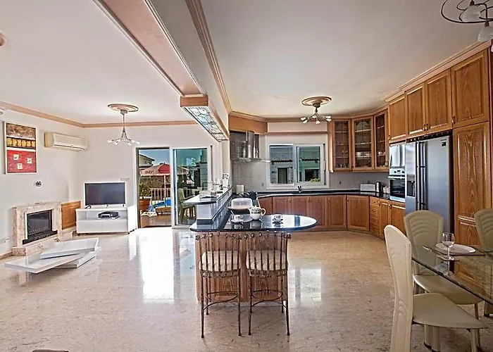 Protaras Holiday Villa An75
