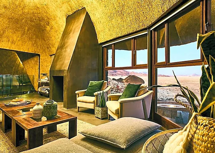 Desert Hills Lodge