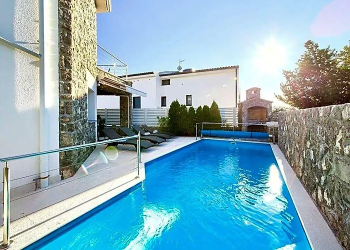 Miracle 2 Comfortable Holiday Residence