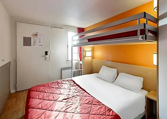 Classic Hotel - Fontenay-Tresigny