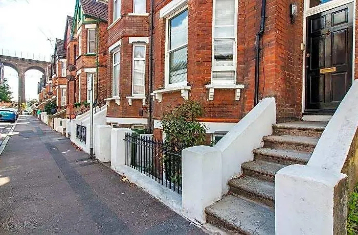 Lovely Private Accommodation With Own Garden