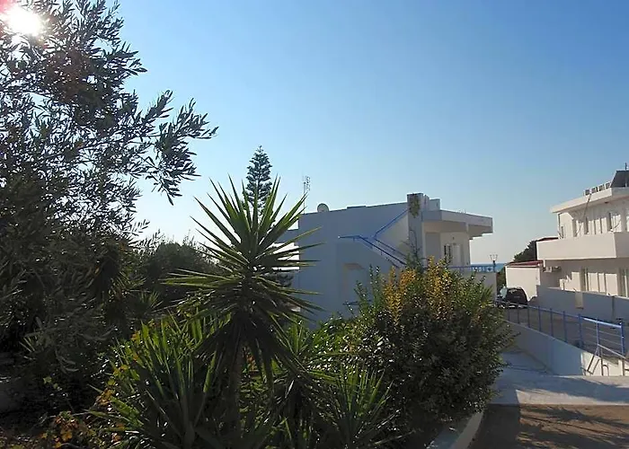 Amaryllis Hotel Apartments