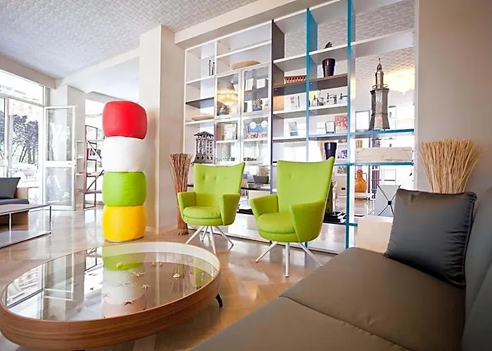Hotel Antares