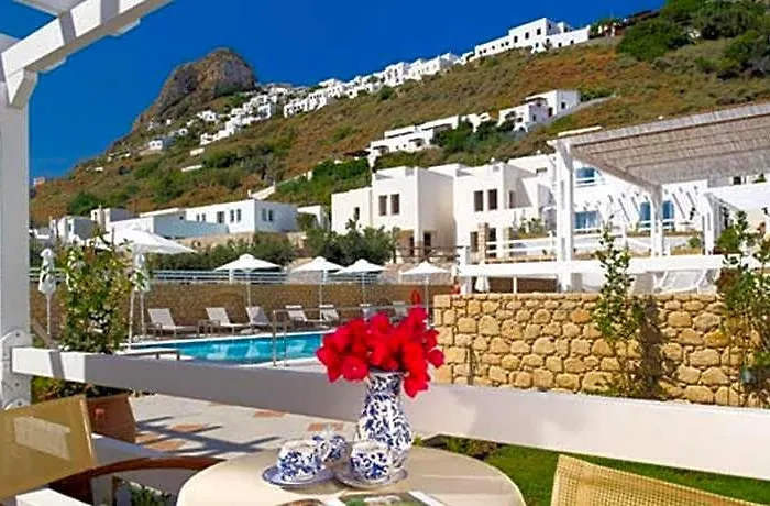 Perigiali Hotel Studios & Apartments