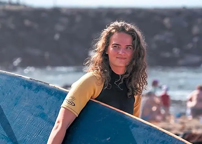Adeje - Twinfin Hostel & Surf Yoga Camp