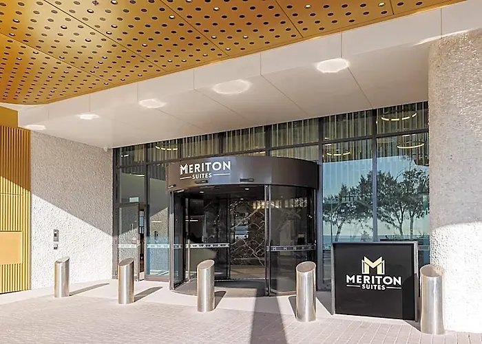Meriton Suites Surfers Paradise
