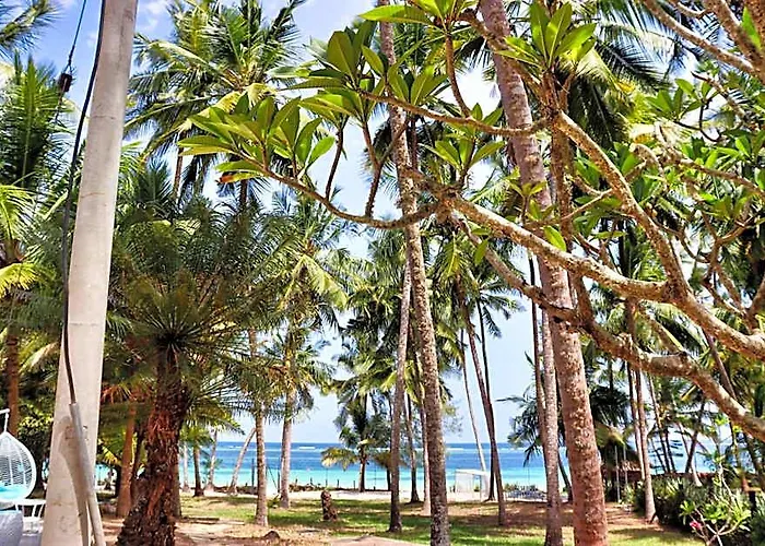 Searenity Beach Villa