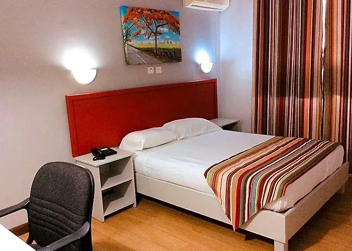 Champ De Mars B&B
