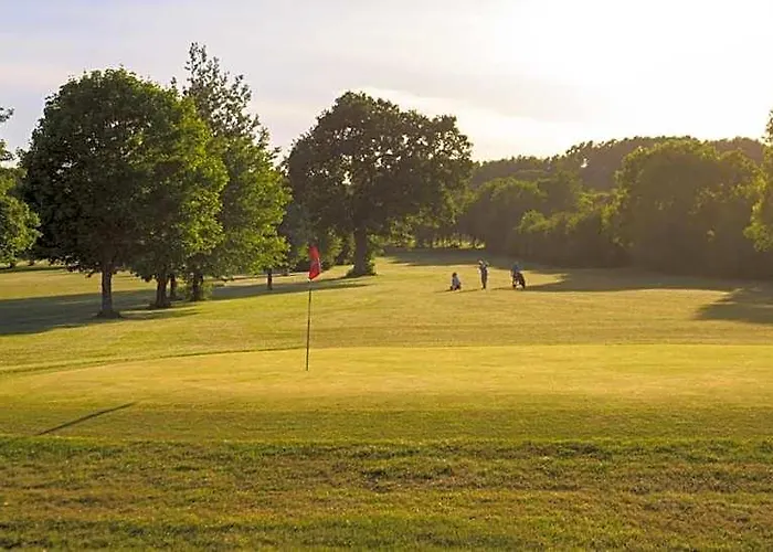 Rodway Hill Golf & Eco Pod Hotel