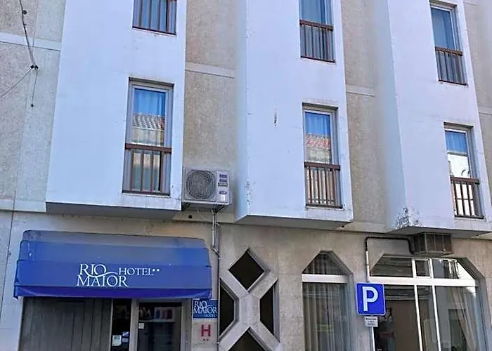 Rio Maior Hotel