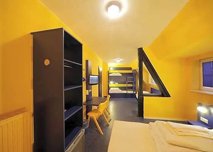 Bed'Nbudget Expo-Hostel Rooms