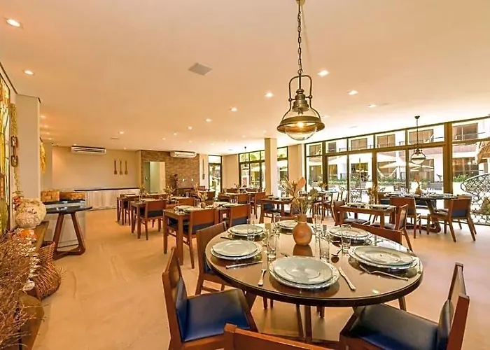 Porto Das Dunas Praia Hotel
