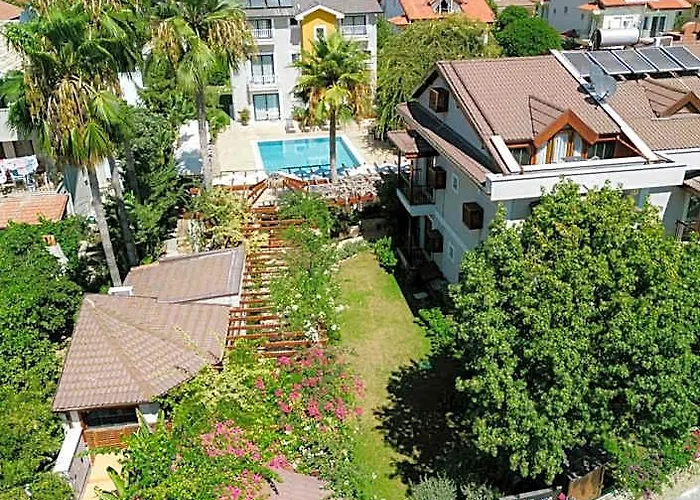 West House Exclusive Hotel