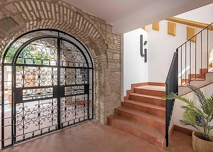 Libere Cordoba Patio Santa Marta