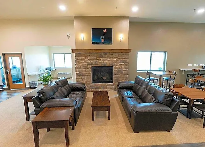 Cobblestone Inn And Suites Sheldon