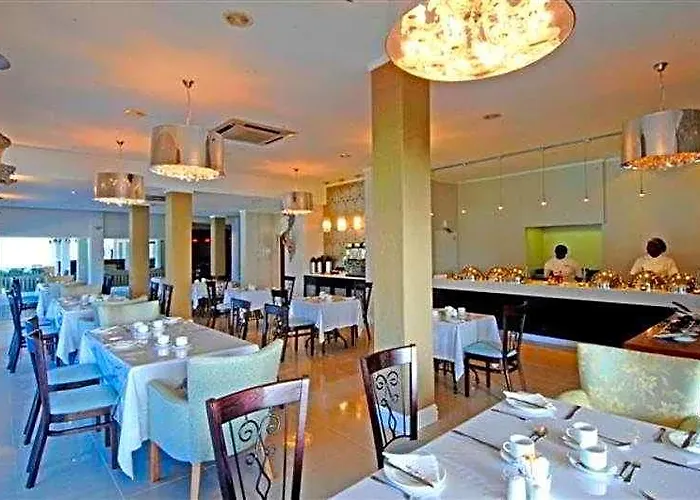 Keurbooms Hotel